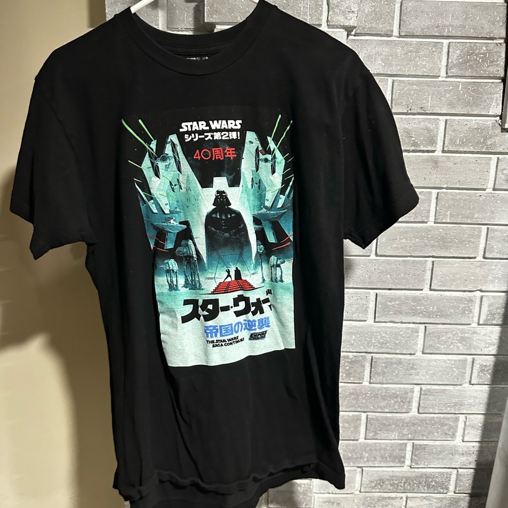 Star Wars T-shirt, size large